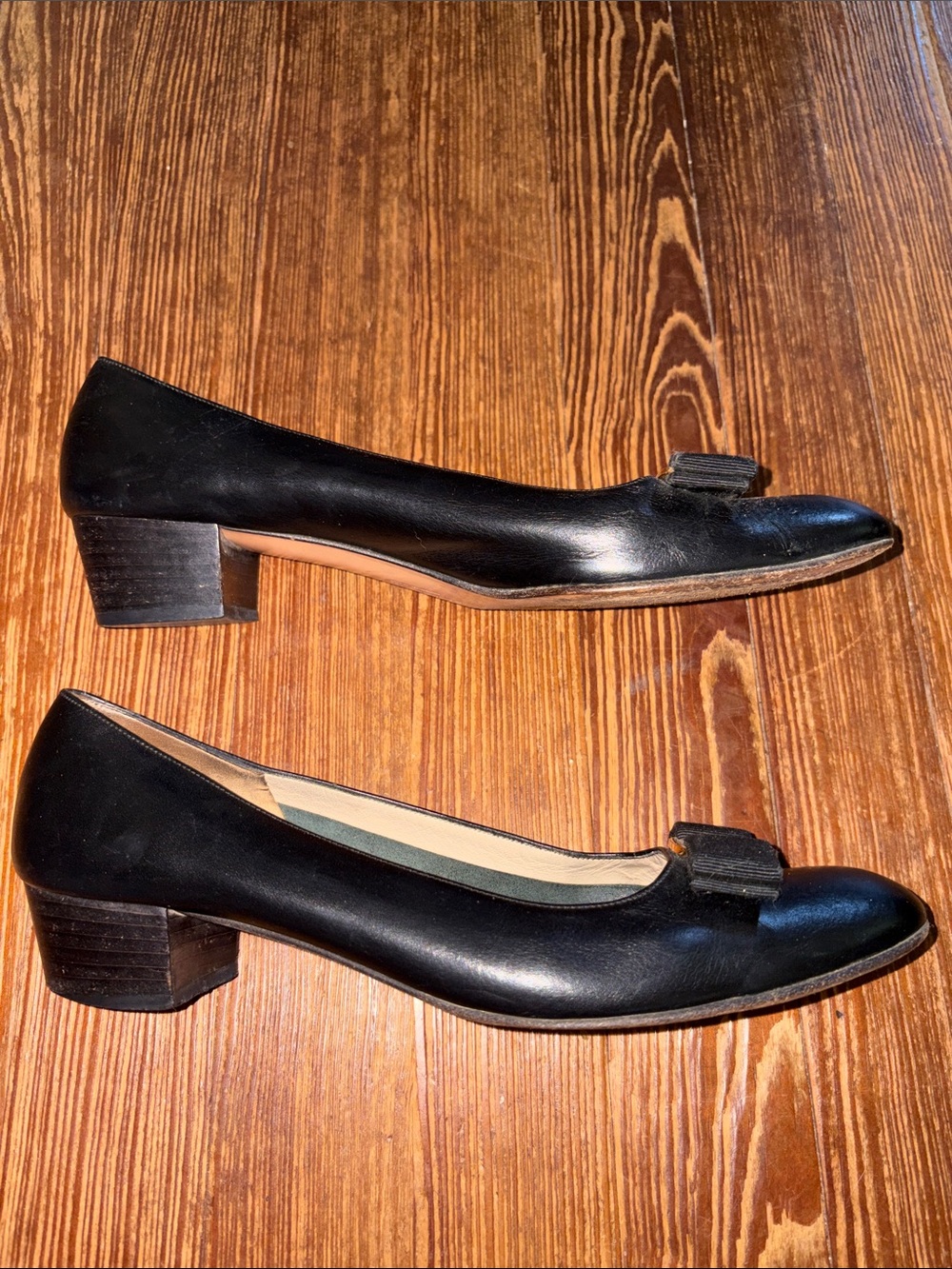 Vintage Salvatore Ferragamo Black Leather Mid-Heel Pumps with Bow Accent
